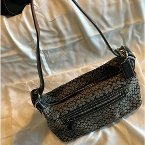 Coach shoulder bag. Never used! Brand new!